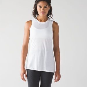 Lululemon tank